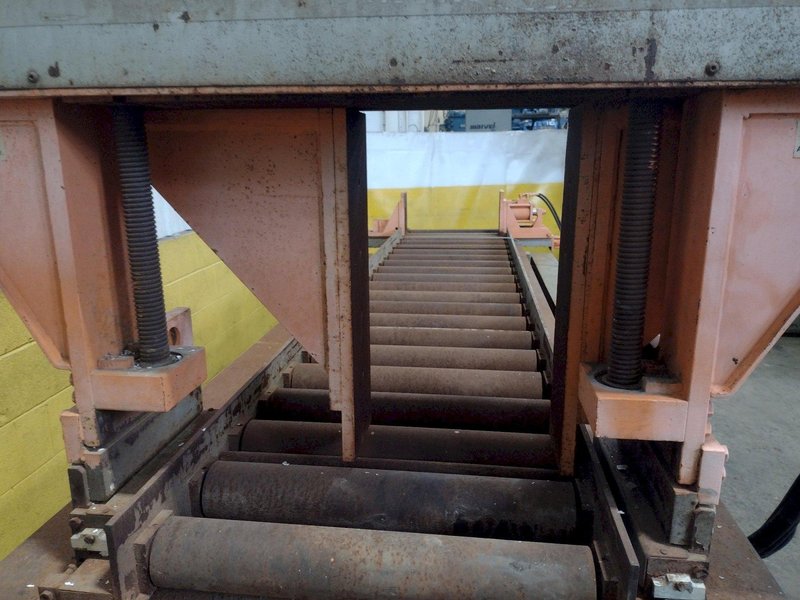 20" X 25" HEM MODEL #V150A-SMART AUTOMATIC MITERING VERTICAL BAND SAW: STOCK #18167