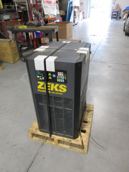 Zeks HeatSink Air Dryer, Model 100HSHA100- Auction Item