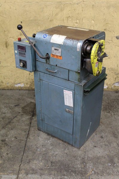 PHI MODEL #2CPV END FINISHING MACHINE: STOCK #71652