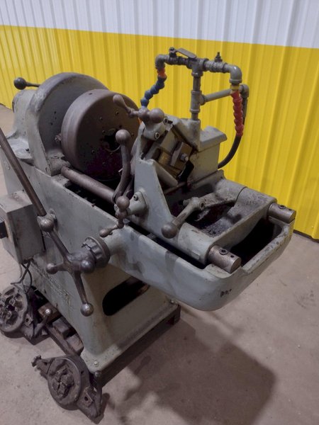 2" LANDIS "LITTLE PORTABLE" PIPE THREADER: STOCK #18592