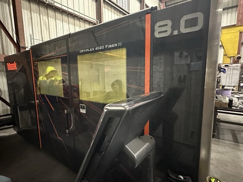 8000 Watt Mazak Optiplex 4020 Fiber Laser III, 2019 – 6.5′ x 13′ Table – Dust Collector, Shuttle Table, Scrap Conveyor