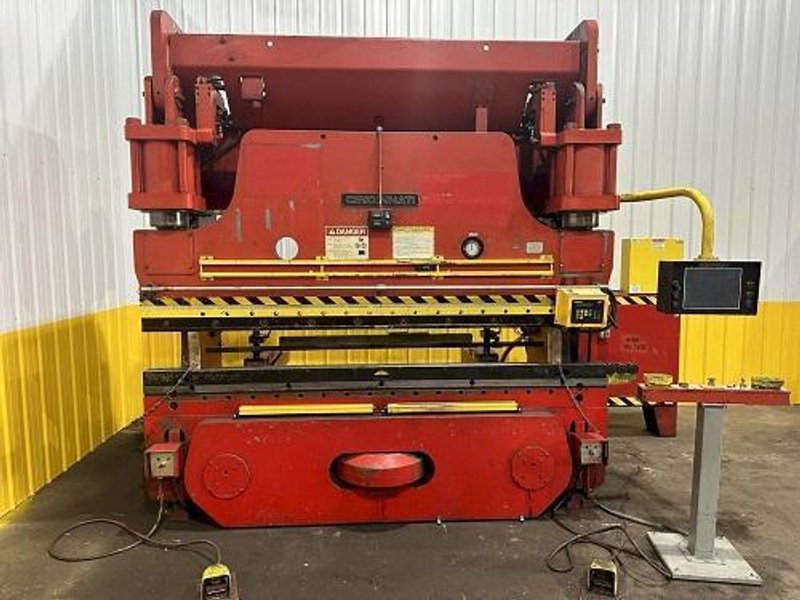 230 TON X 10' CINCINNATI MODEL #230-8AS HYDRAULIC CNC PRESS BRAKE W/ CONTROLS