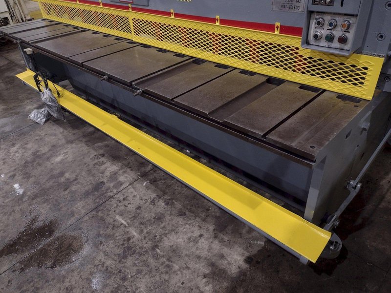 12' x 1/4" CINCINNATI MODEL #1812 MECHANICAL POWER SHEAR: STOCK #20232