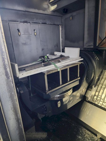 Heller HF5500 5 Axis HMC w/ APC, 2022 – High-Speed, High-Precision, Full 5-Axis Capability