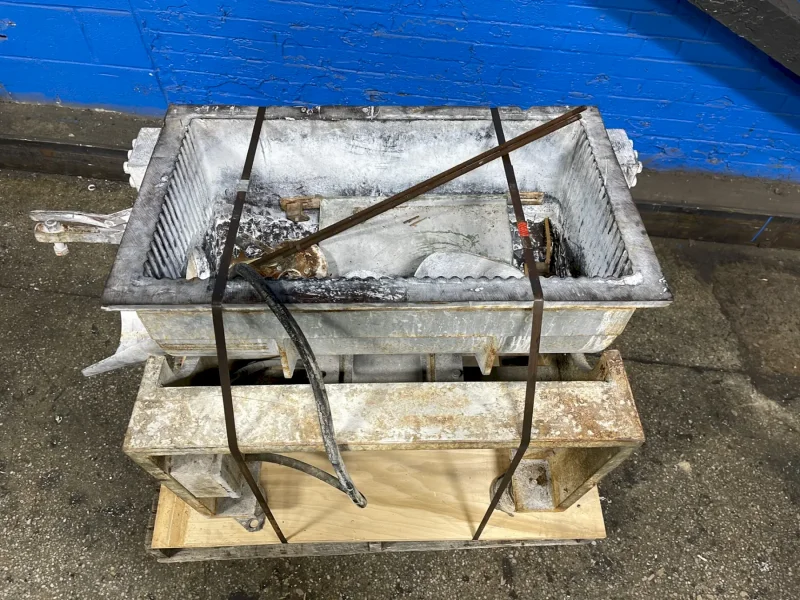 VIBRODYNE VIBRATORY FINISHER  -  VE200C