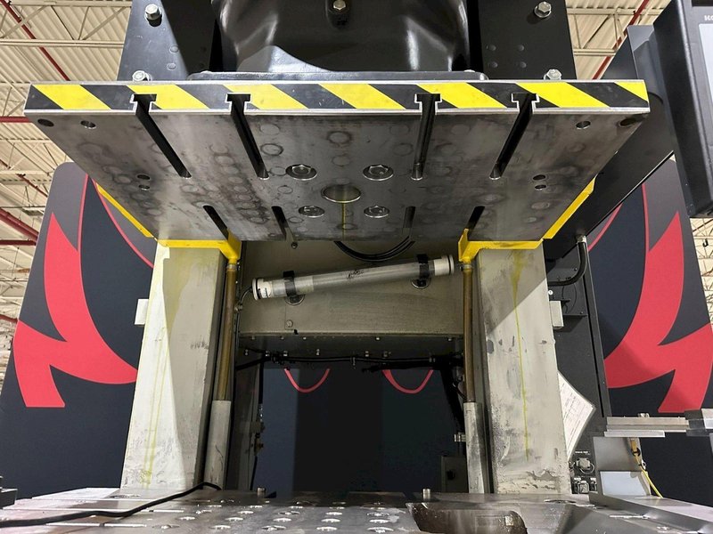165 TON KOMATSU MODEL #H1F150-2 GAP FRAME SERVO PRESS, NEW IN 2020: YOBRO #24058