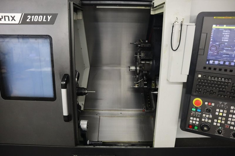 DN Solutions Lynx 2100LYA CNC Lathe Turning Center, Live Milling, Y-Axis, C-Axis, Tailstock - New 2022- Auction Item