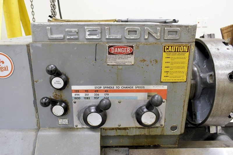 19" X 54" LEBLOND MODEL #8E ENGINE LATHE, 1.5" HOLE : YOBRO 26329