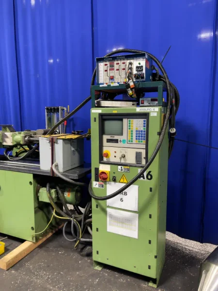 ARBURG 350 KN INJECTION MOLDER  -  221 M 350-75 U