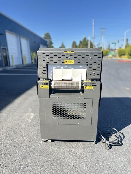 Eastey EM1622T L-Bar Sealer and ET1608 Heat Tunnel, 2004