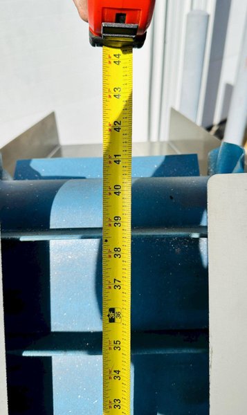 EMI Plastics Equipment  |  EAC12 - 48 - 40  |  12” x 48" Incline Belt Conveyor