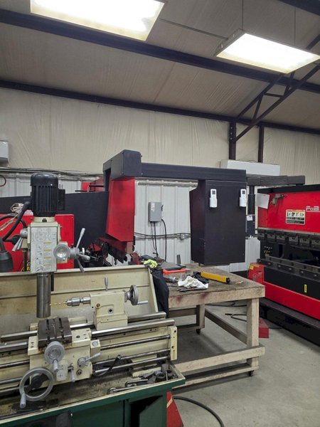 50 Ton x 6.5′ Amada FBD-5020 E Press Brake, 1995 – Backgauge