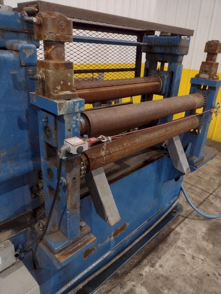 36” WIDE YODER SLITTING HEAD WITH POWERED FEED ROLLS: STOCK  #22951