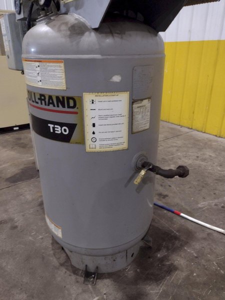 5 HP INGERSOLL RAND MODEL #PKG 2475NS 5S2 4M 175 PSIG VERTICAL TANK RECIPROCATING AIR COMPRESSOR &amp; HANKIINSON AIR DRYER: YOBRO 26151
