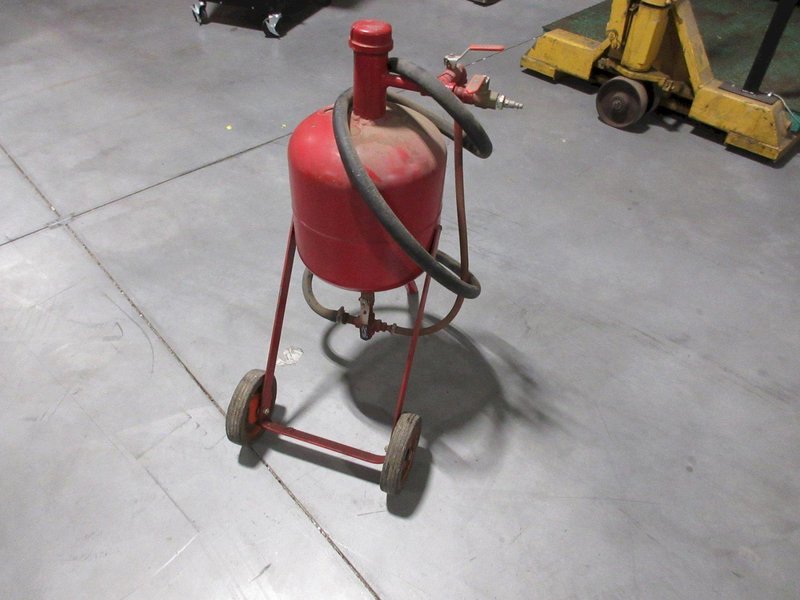 Portable Compressed Air Tank- Auction Item