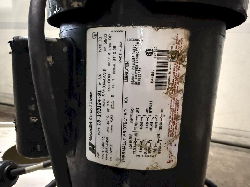 HAAS VF–1 VERTICAL MACHINING CENTER. STOCK # 1229024