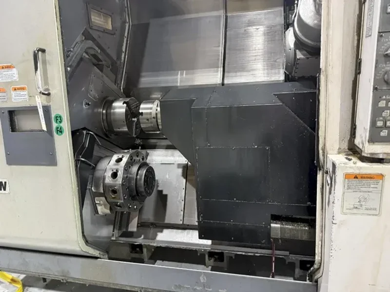 Okuma CNC Lathe - 250-w