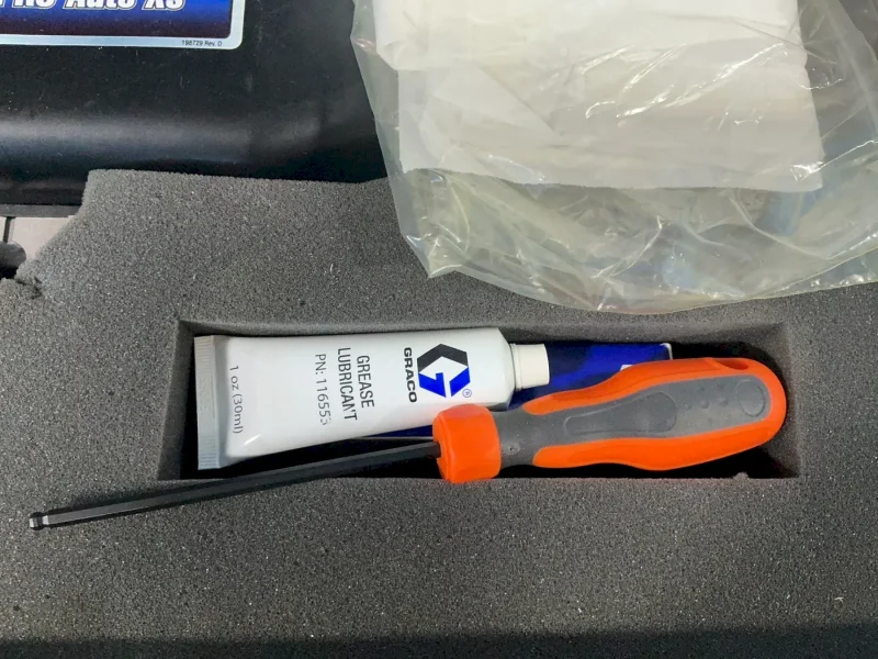 GRACO ELECTROSTATIC APPLICATORS   -  PRO AUTO XS