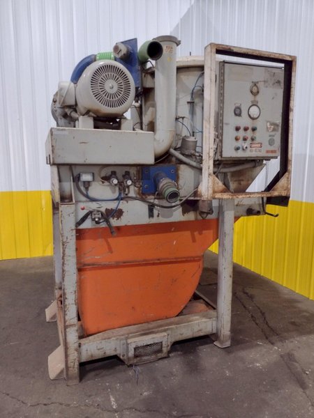 40 HP DEMARCO MAX VAC MODEL #XR40E8 INDUSTRIAL VACUUM &amp; HOPPER: STOCK #19483