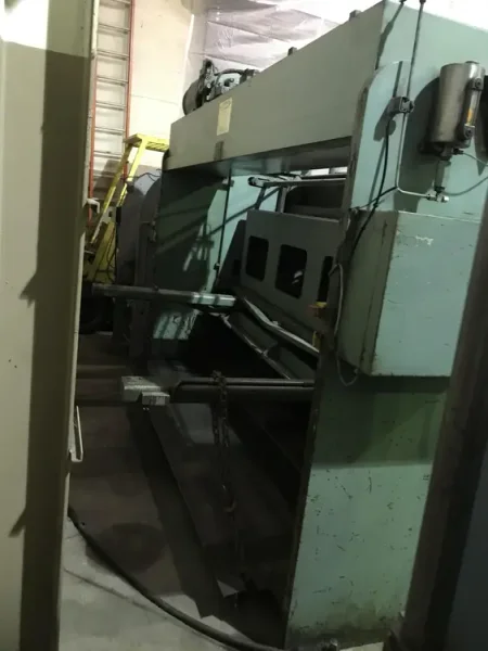 USED ALLSTEEL HYDRAULIC SHEAR Model 1/4”x10’, YEAR: 1981