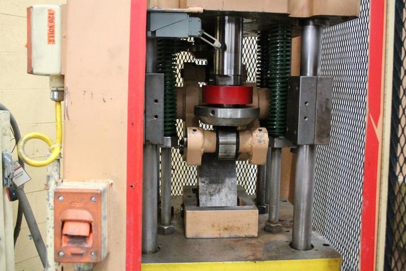 15 TON TISHKEN MODEL ACO-15 CUTOFF PRESS: STOCK #64571