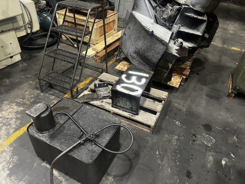 5/8&quot; Waterbury Farrel Model #40 Incline Automatic Chain Hopper Feed Thread Roller