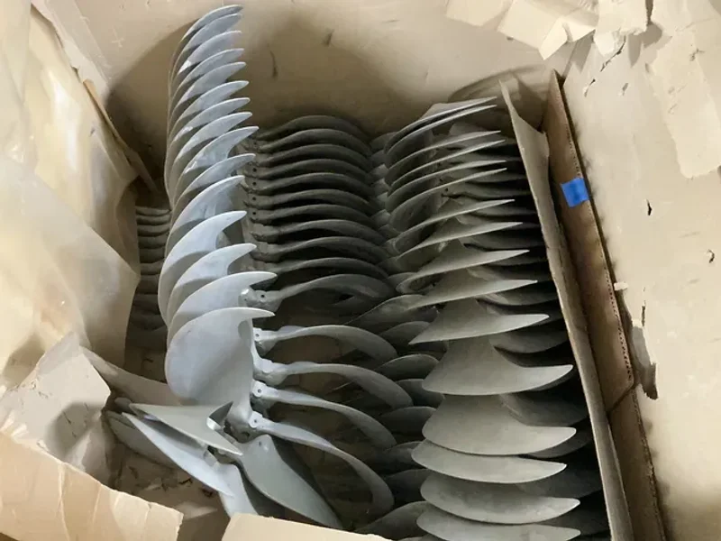 FAN BLADES