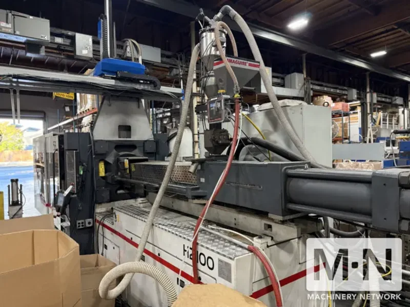 330 TON 28.2 OZ NEGRI BOSSI MODEL JANUS 330 INJECTION MOLDING MACHINE MFG 2012