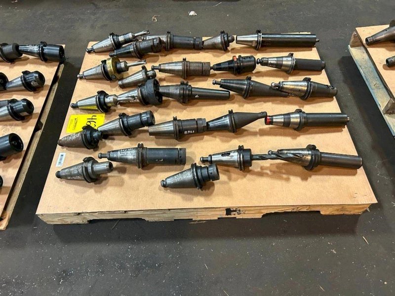 275 CAT 50 TAPER MILLING TOOLS &amp; TOOL HOLDERS: STOCK #22998