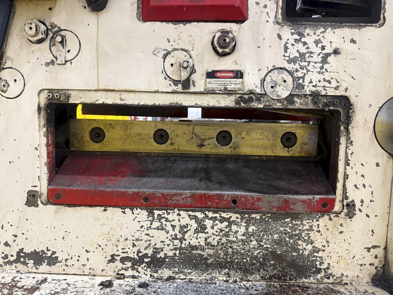 110 TON MUBEA MODEL #HIW 1000/610 HYDRAULIC IRONWORKER: YOBRO #25673