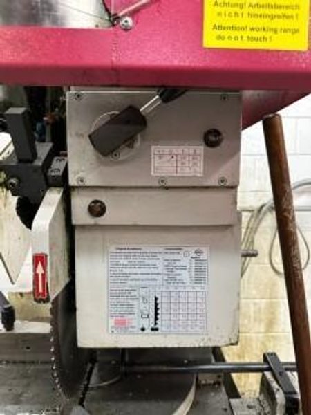 BEHRINGER #VMS400H SAWING MACHINE