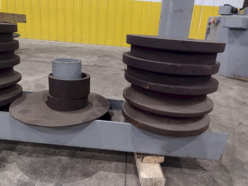 5&quot; X 5&quot; X 1/2&quot; ROUNDO MODEL #R-5-S HYDRAULIC ANGLE ROLL: STOCK #23480