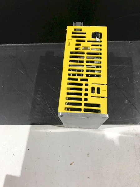 FANUC A06B-6160-H002 SERVO DRIVES AND AMPLIFIER NEW