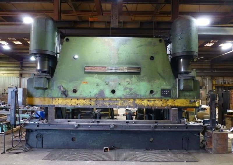 1000 TON X 18' NIAGARA HD1000 14-18 HYDRAULIC PRESS BRAKE. STOCK # 2000520