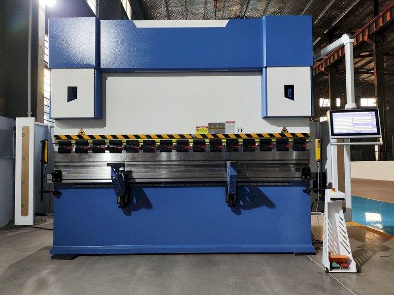 New MAQ WE67K-110X3700 Hydraulic Press Brake (#5928)