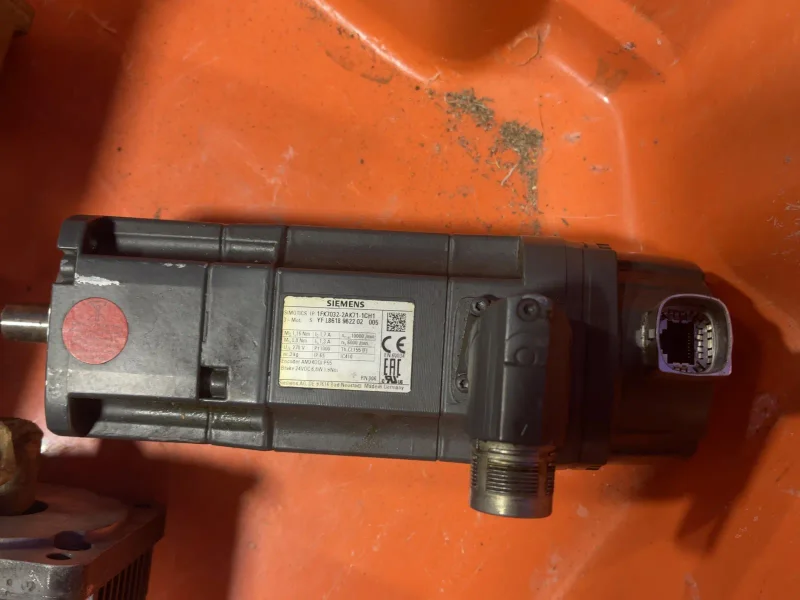 FESTO, SIEMENS, ATI INDUSTRIAL AUTOMATION MISC. GEAR MOTORS, COMPONENTS