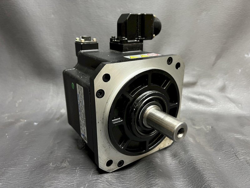 New Okuma BL-ME40J-40SN Servo Motor Straight Shaft ER-MJ-7200D Encoder