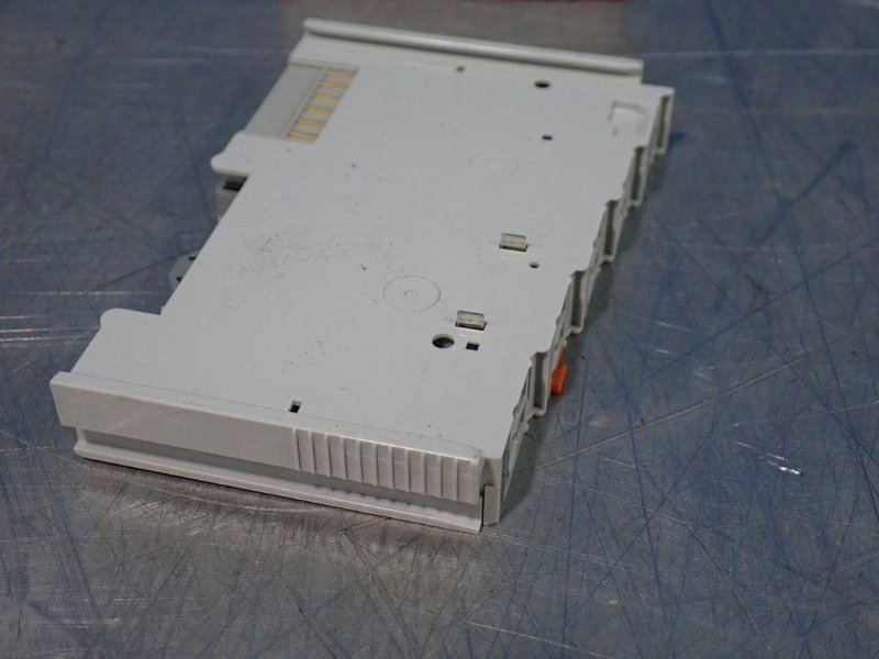 BECKHOFF 8X ANALOG OUTPUTS  -  EL4028
