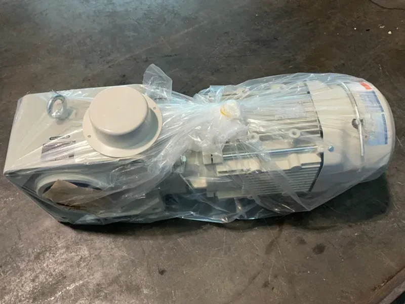 SUMITOMO HEAVY INDUSTRIES, INC. 5 HP GEAR DRIVE   -  RNYM5-1633-B-25
