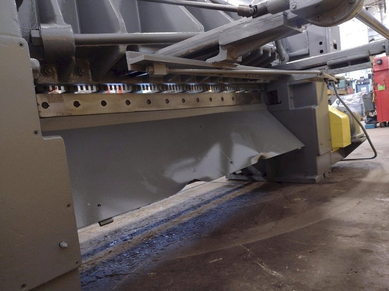 72" X 3/16" WYSONG MODEL #772 POWER SQUARING SHEAR: STOCK #16928