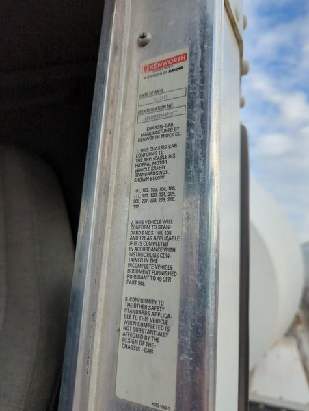 2016 Kenworth W900 1NKWXPEX2GJ474877