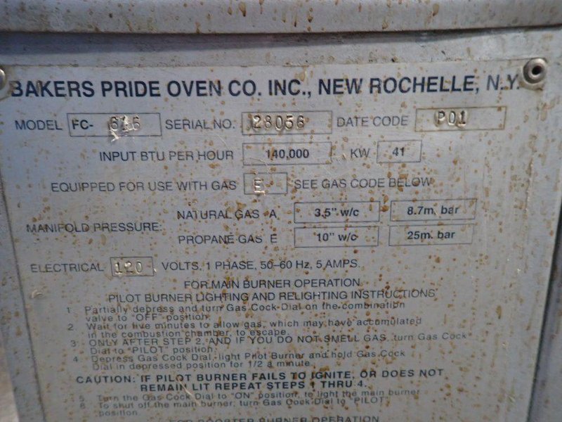 BAKERS PRIDE 650 DEGREES PIZZA OVEN  -  FC-616