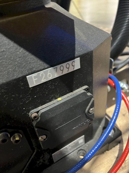 FANUC ARCMATE ROBOT 100ID/10L WITH R30IB+ AND MILLER AUTO CONTINUUM 500