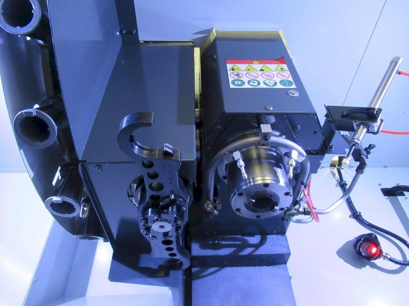 Haas DM-2 CNC Vertical Machining Center, NextGen Control, Brushless 4th &amp; 5th Axis Drives, Haas HRT-210, TSC, Probing, 18 ATC