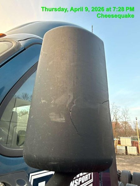 Freightliner Cascadia Day Cab, 2019 – Detroit DD15 – Tandem Axle Class 8 Highway Tractor