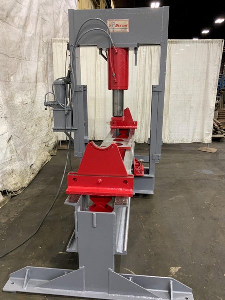 150-TON BEE LINE TRAVEL FRAME HYDRAULIC STRAIGHTENING PRESS: STOCK #80962