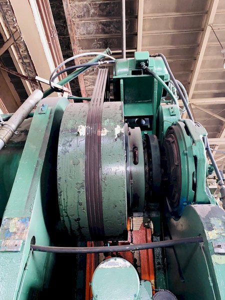 250 TON VERSON 12 F OBG INCLINED GAP FRAME PRESS. STOCK # 0507719