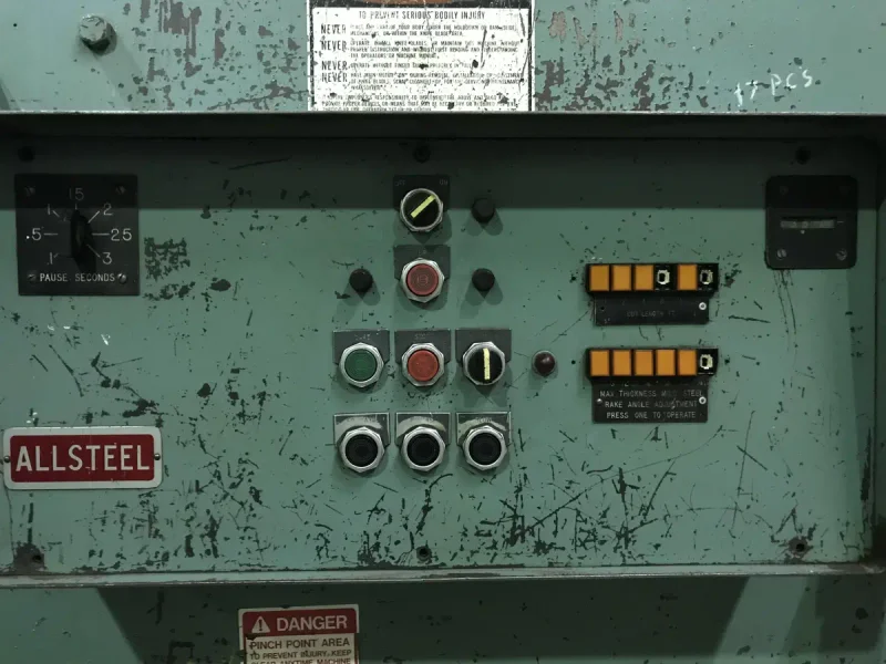 USED ALLSTEEL HYDRAULIC SHEAR Model 1/4”x10’, YEAR: 1981