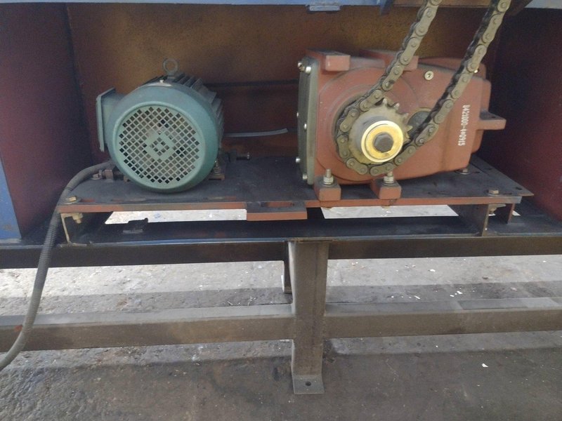 1.25&quot; C &amp; U CHANNEL 12 STAND X 8&quot; ROLLFORMER WITH HYDRAULIC CUTOFF: STOCK #18943