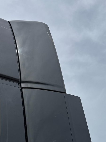 2024 Volvo VNL64T860 4V4NC9EH8RN656676